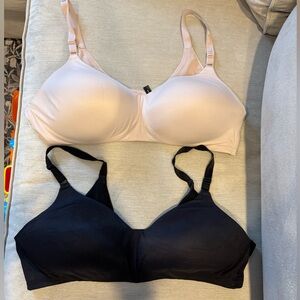 Torrid Wire-Free Lightly Lined Smooth Bra Set Black and Rose Dust 42C